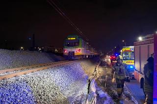 Makabryczny wypadek w Duchnicach. Pod kołami pociągu znalazł się mężczyzna. Nie żyje
