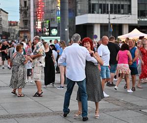 Potańcówka na katowickim rynku