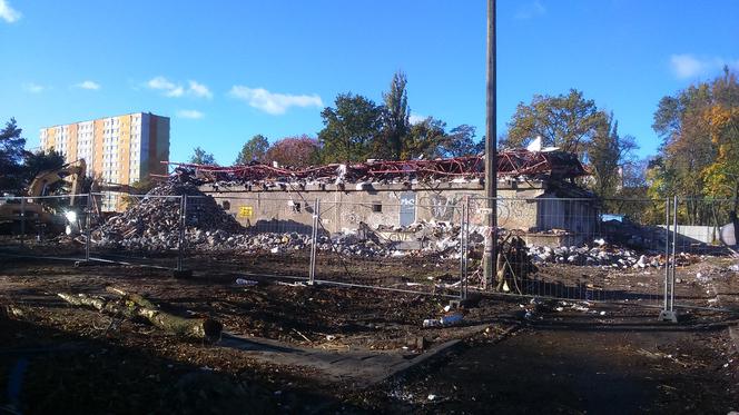 Basen "elanowski" tuż przed wyburzeniem