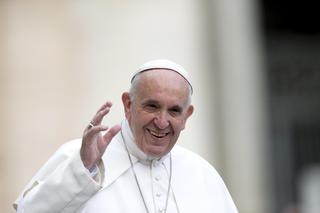 Papież Franciszek w Polsce. Ile zarabia głowa Kościoła?