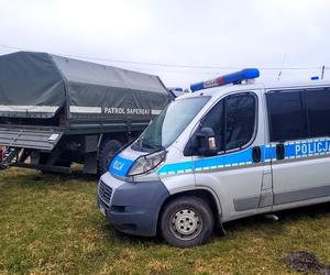 Niebezpieczne znalezisko w lesie pod Cekcynem! Przedmiot spędził pod ziemią wiele lat