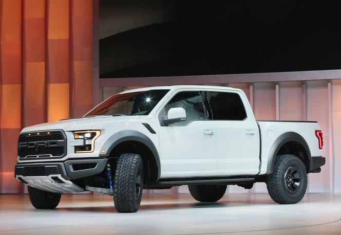 Ford F-150 Raptor SuperCrew