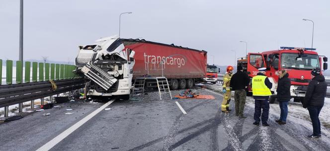 Wypadek na S5 między Lesznem a Bojanowem