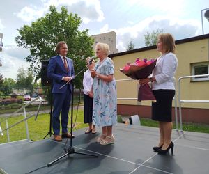 Przez lata ŚDS w Siedlcach działał w dwóch lokalizacjach, teraz już oficjalnie funkcjonuje w jednym miejscu, w budynkach dostosowanych do potrzeb osób z niepełnosprawnościami. 