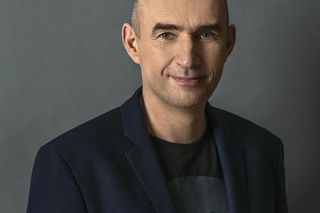 Adam Bronikowski, współwłaściciel pracowni Hola Design