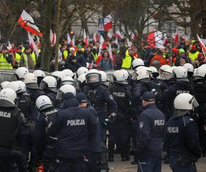 Protest rolników pod Sejmem - starcia z policją