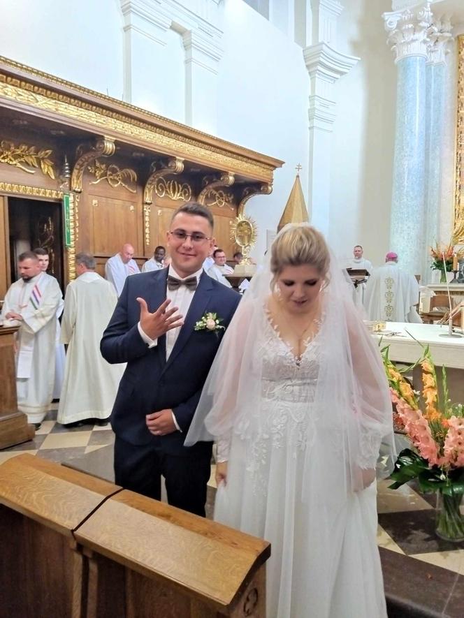 Dawid i Paulina powiedzieli „tak”. Wyjątkowy ślub na lubelskiej pielgrzymce! 