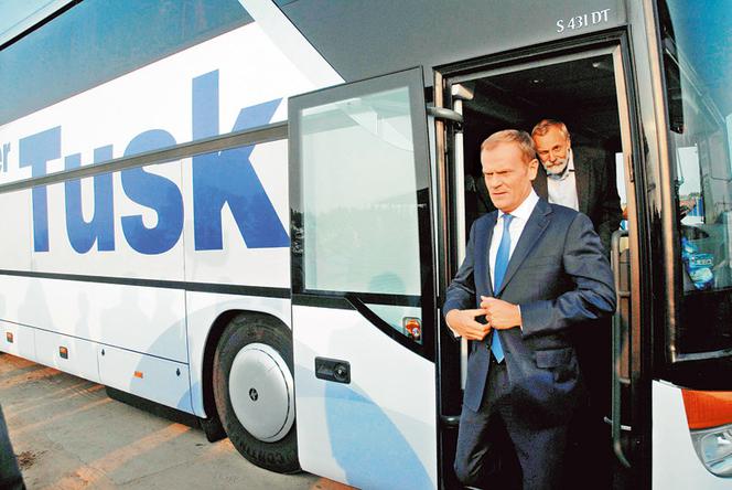 Donald Tusk, Tuskobus