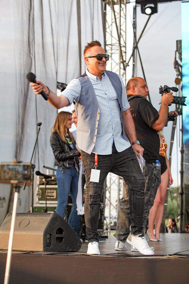 Darek Janik prezenter telewizyjny