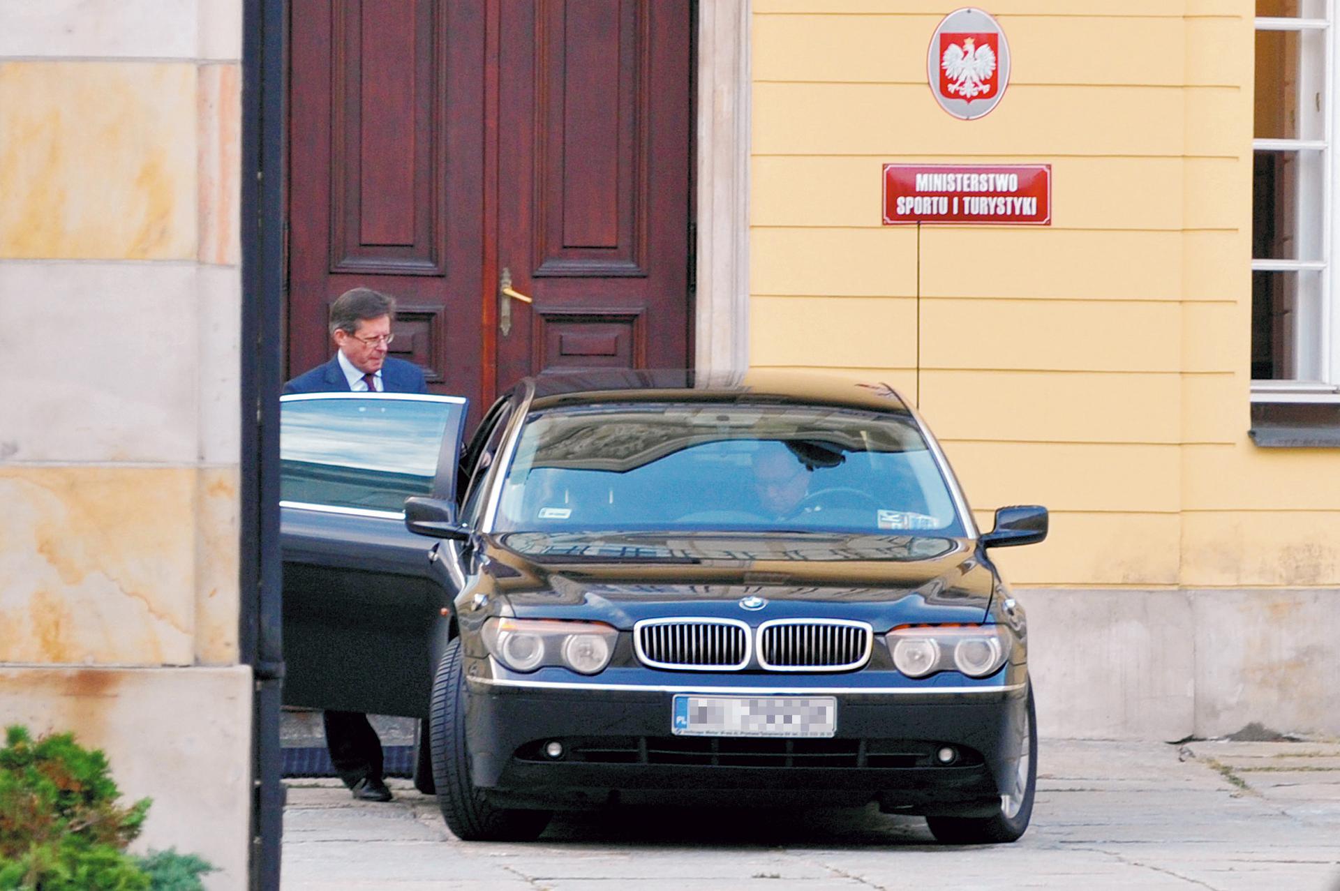 Tak minister Adam Giersz łamie przepisy Super Express wiadomości