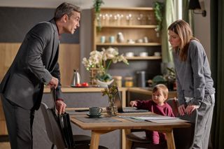 Na Wspólnej, odc. 4084. Mariusz Czerski (Mariusz Zaniewski), Ola (Marta Wierzbicka)