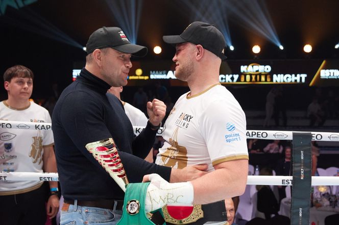 Karol Nawrocki i bokserzy