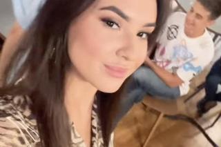 Pierwsza miłość. Olka (Klaudia Sokołowska), Julita (Dagmara Bryzek), Miki (Jakub Zdrójkowski)