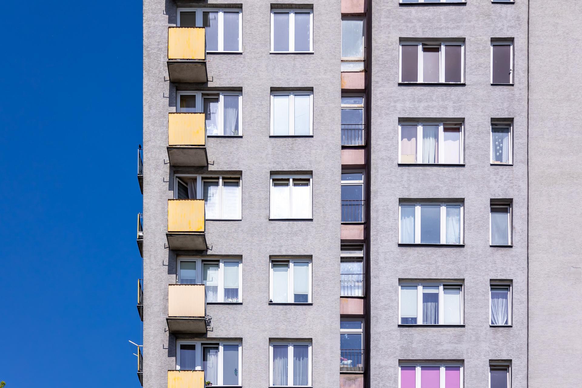 Osiedle prototypów w Warszawie - zdjęcia. Zobacz eksperymentalne bloki z wielkiej płyty