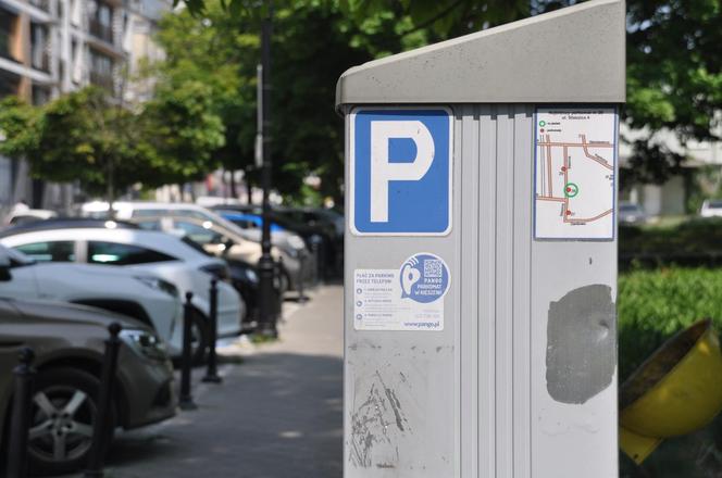 Opłata za parking nawet jak nie masz samochodu