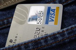 Zwiększy się limit płatności kartą bez PIN-u. Wystarczy na duże zakupy?