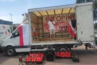 Producenci papryki protestowali w Radomiu - Jaki był powód?