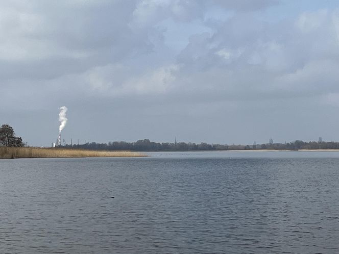 Kąpielisko i Jezioro Dąbie