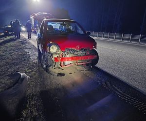 Dwie osoby poszkodowane w zderzeniu trzech aut koło Leszna