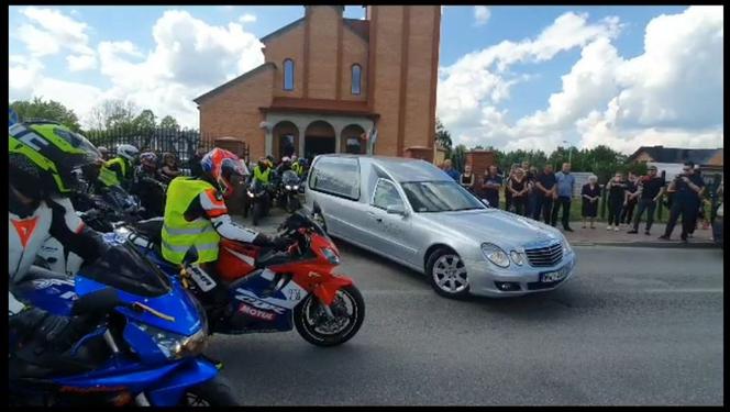 Pogrzeb motocyklistki Karoliny z Zielonki