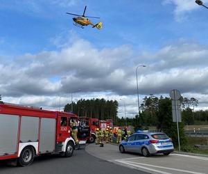 Auto dachowało. Policja wyjaśnia przyczyny wypadku przy MOPie Marwice