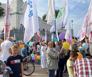 13. Marsz dla Życia i Rodziny zgromadził tłumy na ulicach Białegostoku [ZDJĘCIA]