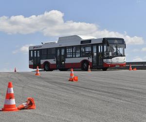 Autobusy w poślizgu! Kto tym razem okazał się najlepszym kierowcą autobusu? 