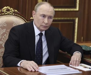 Przygotowania do spotkania Putin-Trump w bazie sił powietrznych USA na Alasce