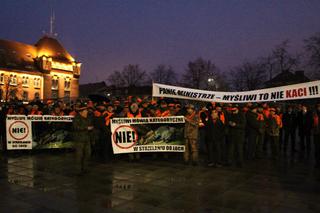 Szczecinianie protestowali przeciwko odstrzałowi dzików