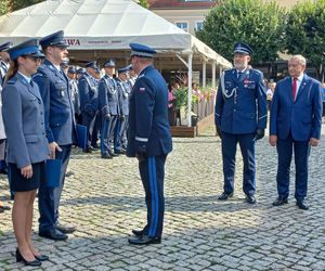 Trwają obchody Święta Policji w Lesznie. Świętują policjanci i policjantki