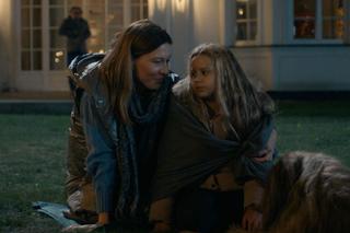 Będziemy mieszkać razem, odcinek 2 Anna (Oksana Cherkashyna), Waria (Zlata Kardash)