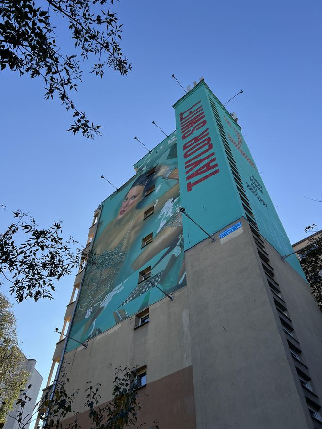 Mural promujący album Taylor Swift