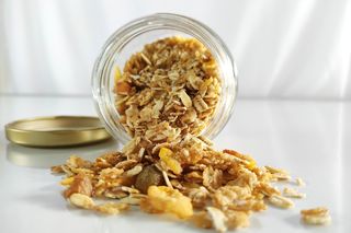 Pestycydy w przekąskach Chodakowskiej i Lewandowskiej. Dietetyczka komentuje wyniki badań