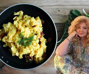 Jajecznica puszysta jak chmurka. Poznaj sekret Magdy Gessler