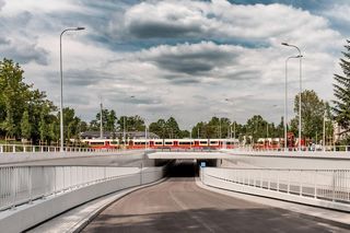 Nowy tunel pod torami w Sulejówku już otwarty. Inwestycja ułatwi życie kierowcom
