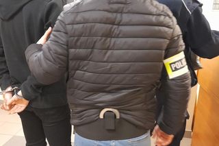 Brzeszcze. Napad na sklep spożywczy. Dwóch bandziorów sterroryzowało ekspedientkę