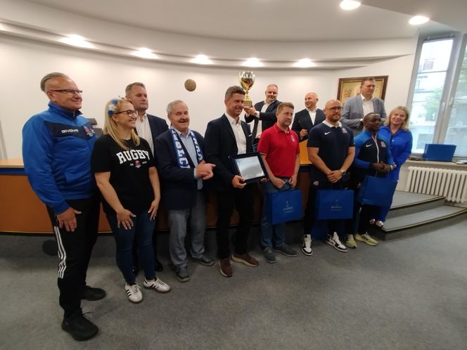Społeczność sportowców i kibiców rugby z Siedlec uczciła największy z dotychczasowych sukcesów w historii klubu