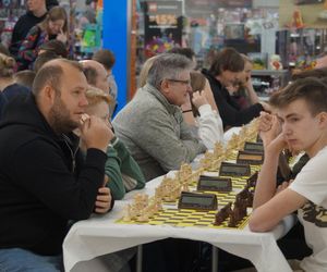 Szachowe emocje w Bydgoszczy: Mistrzostwa Województwa Kujawsko-Pomorskiego w Szachach Błyskawicznych