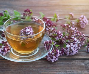 Herbata z oregano - na co pomaga? Przepis na napar z oregano