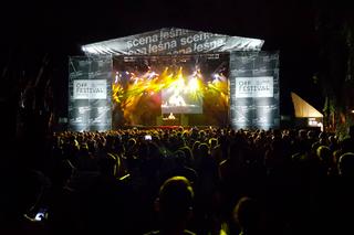 Trwa kolejna edycja OFF Festivalu! Setki ludzi bawią się w Katowicach [ZDJĘCIA]