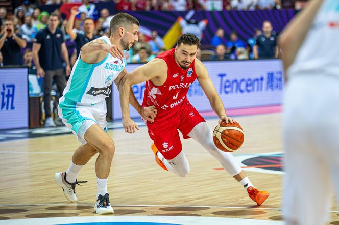 Polska znów ogrywa Słowenię! Świetny mecz Biało-Czerwonych, co za początek Eurobasketu!