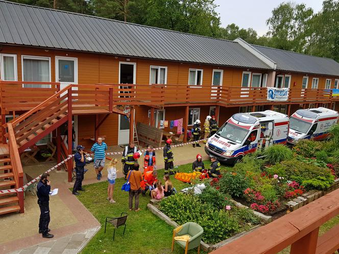 Zarwał się balkon pod kolonistami