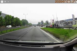 Katowice: Trzy samochody zderzyły się przy zjeździe na S86 w kierunku Sosnowca