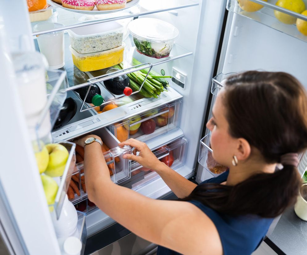 Podjadanie po jedzeniu to nie tylko zgubny nałóg. Jeśli tak miewasz, zrób kilka badań  