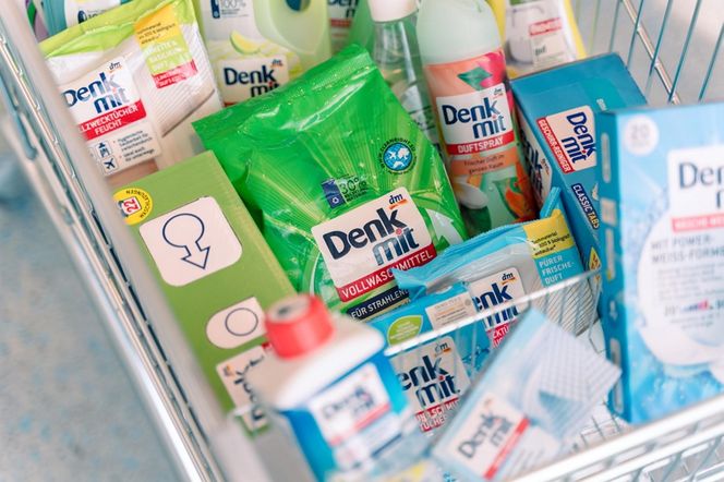 Konkurent Rossmanna otwiera kolejny sklep w Warszawie. Drogeria DM