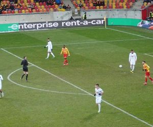 Legia Warszawa - Jagiellonia Białystok w Pucharze Polski. Gdzie oglądać w TV? Kiedy transmisja meczu?