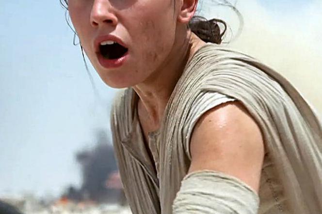Gwiezdne Wojny: Przebudzenie Mocy miały się zacząć zupełnie inaczej! Mark Hamill zdradza szalony