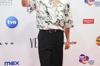 Oskar Cyms z bursztynowym słowikiem