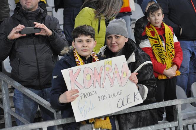 Korona Kielce - ŁKS Łódź. Zdjęcia kibiców na Suzuki Arenie