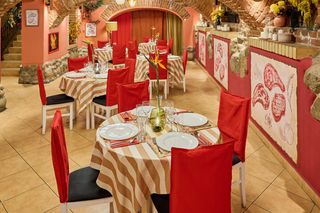 Kuchenne Rewolucje: Turek - Piwnica Smaku zmieniła się w Hot Loch Restauracja